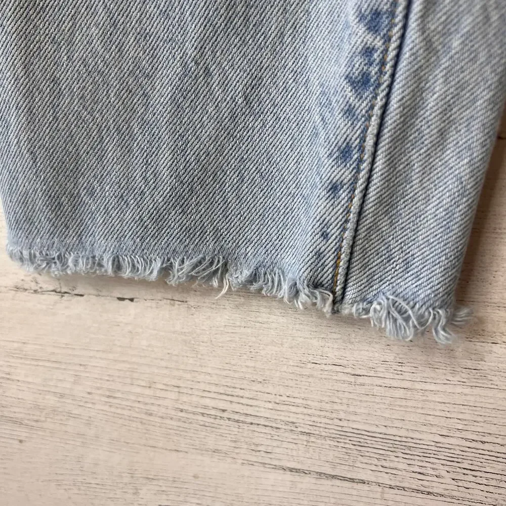 Levis Jeans Womens Size 25 Wedgie Straight Light Wash Button Fly 100% Cotton
